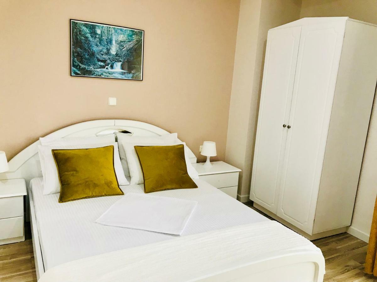 Joy Hotel Sarande Exterior photo